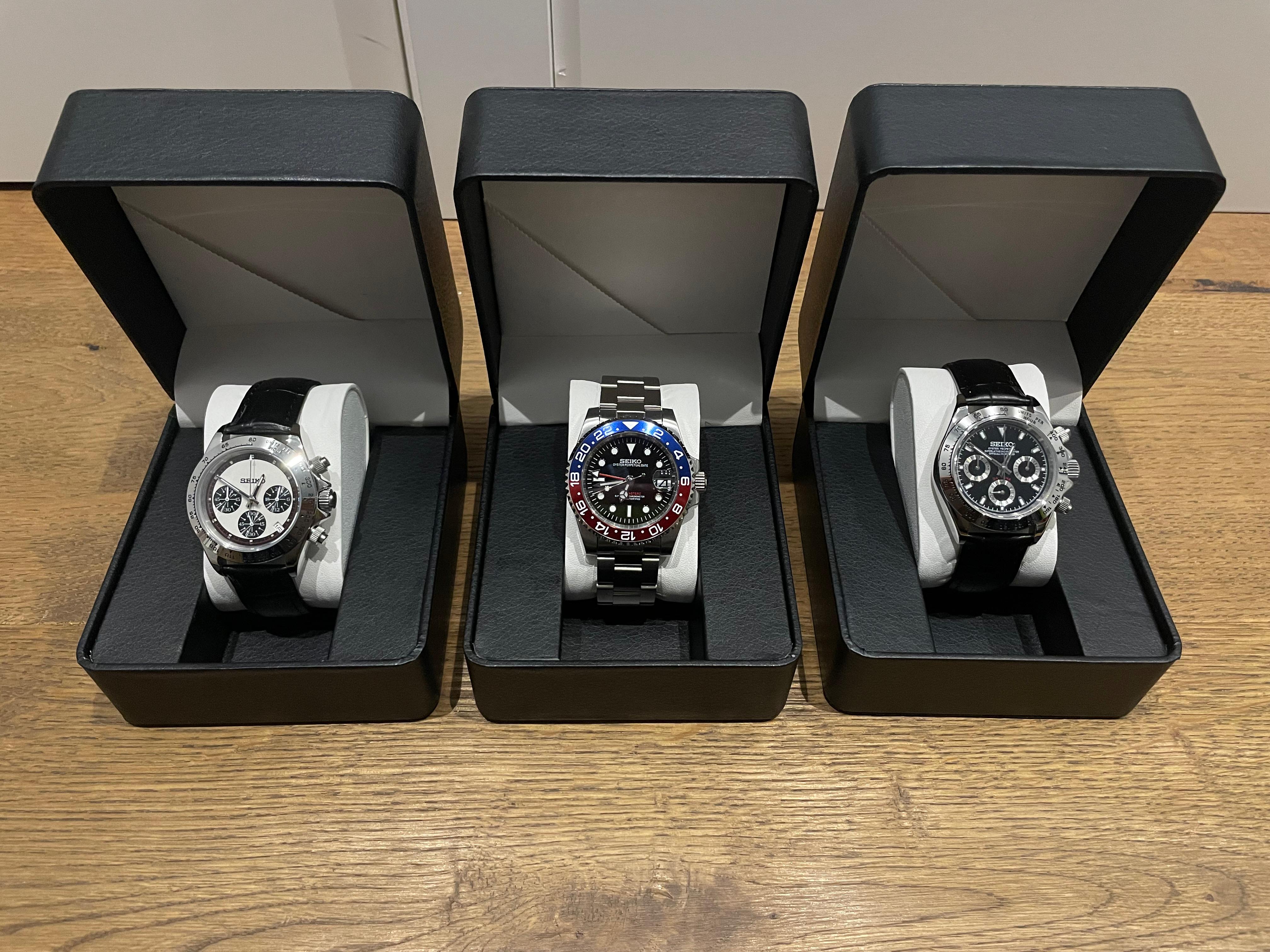 Hand-assembled watch